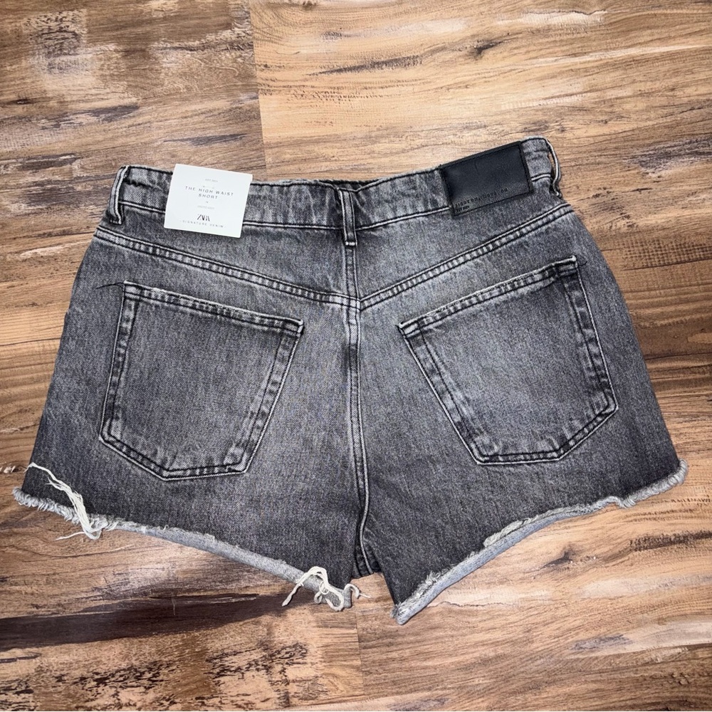 Zara The High Waist Short in Arctic Grey sz 10 NWT distressed - Picture 2 of 6